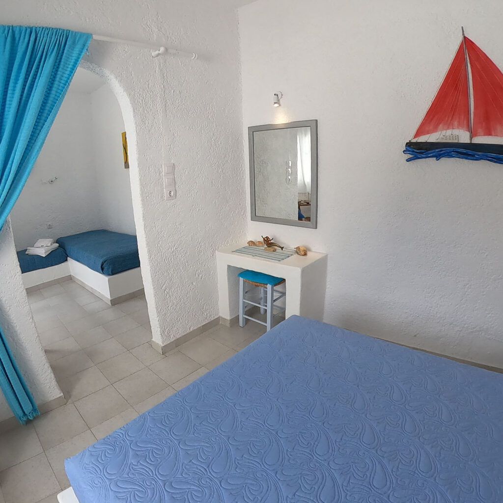 Ios Hotels