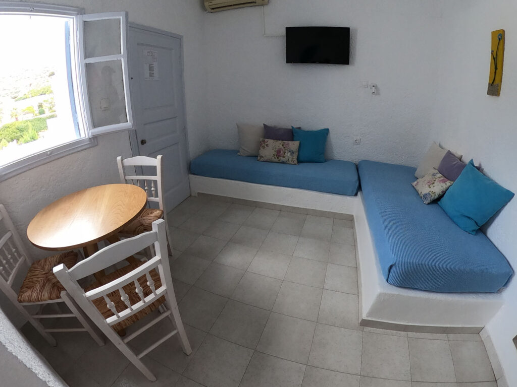 Ios Hotels